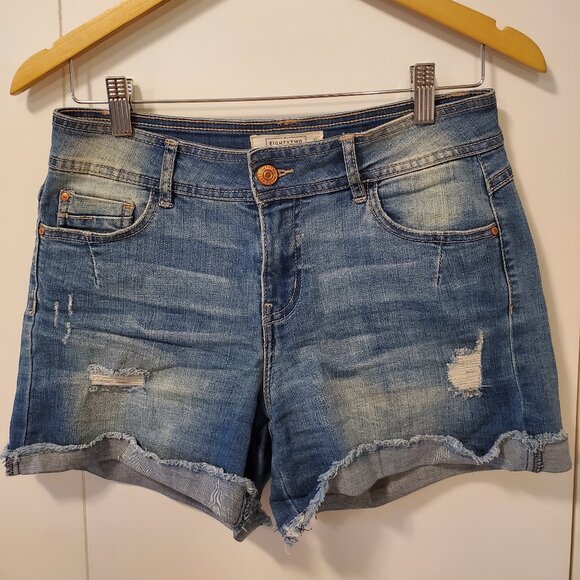 Eighty Two Denim Jean Shorts - Size 7 - Picture 1 of 4